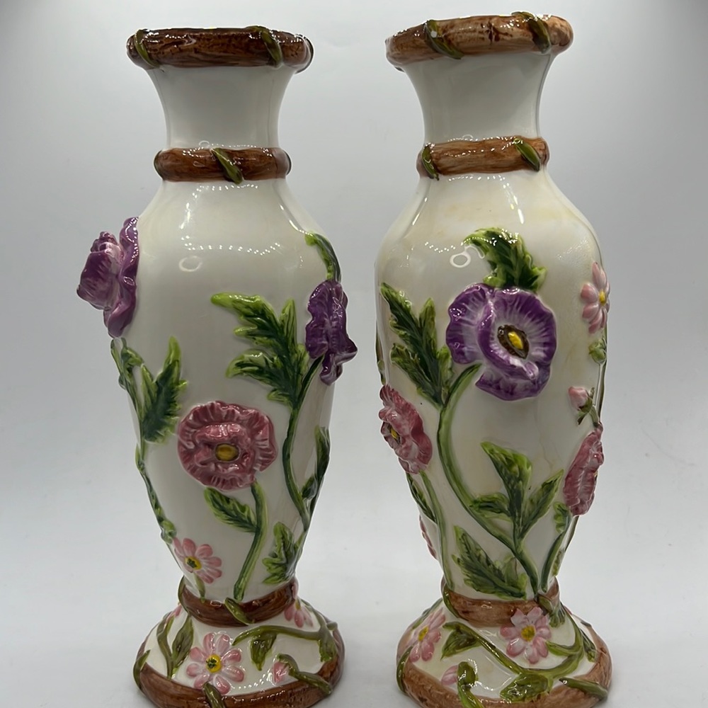 Signature Home Collection Pair 3D Flower Candle Holder